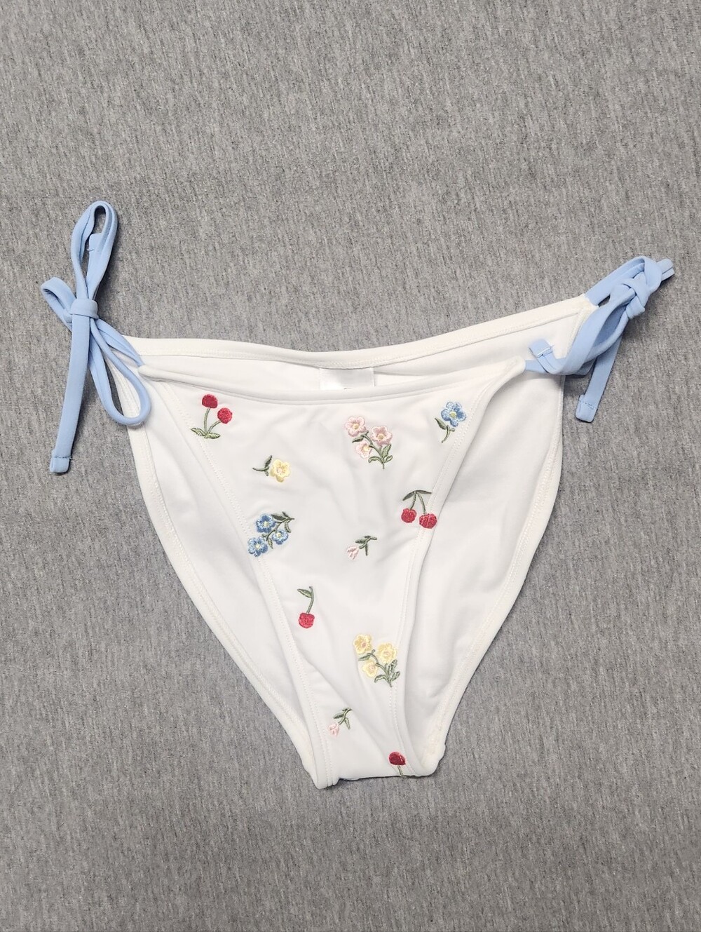 Wild Fable Women’s Embroidered Cherry & Flower Low‑Rise High‑Leg Cheeky Side‑Tie